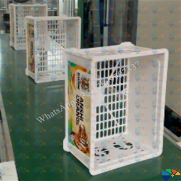 in mould label for oil industry, in mold label for ubricating oil, gear oil, antifreeze products plastic container packaging, in mould label for daily chemical products industry, in mold label for bath dew, shampoo, detergent, detergent and personal care products package, injection mold label for the food industry, in-mold label for soy sauce, ice cream, coffee, juice, tea drinks, yogurt and other products packaging, in mold label for the pharmaceutical industry, in mould labels for high-grade pharmaceutical packaging, in mold label for biscuit box container barrel snack box,